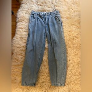 Light wash Balloon Leg Jeans